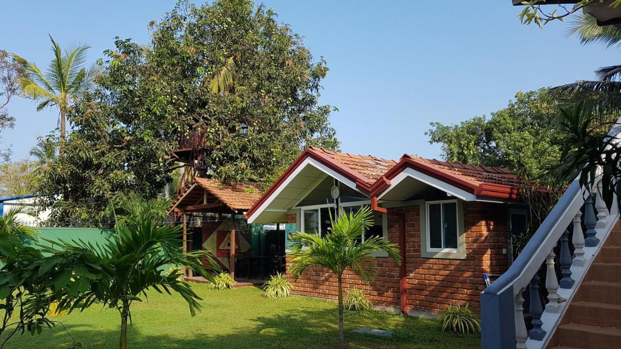 Lioni Holidays Villa Negombo Exterior foto