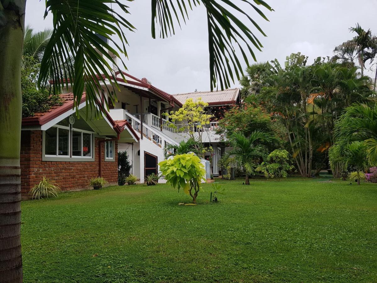 Lioni Holidays Villa Negombo Exterior foto