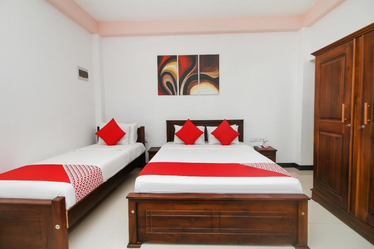 Lioni Holidays Villa Negombo Exterior foto