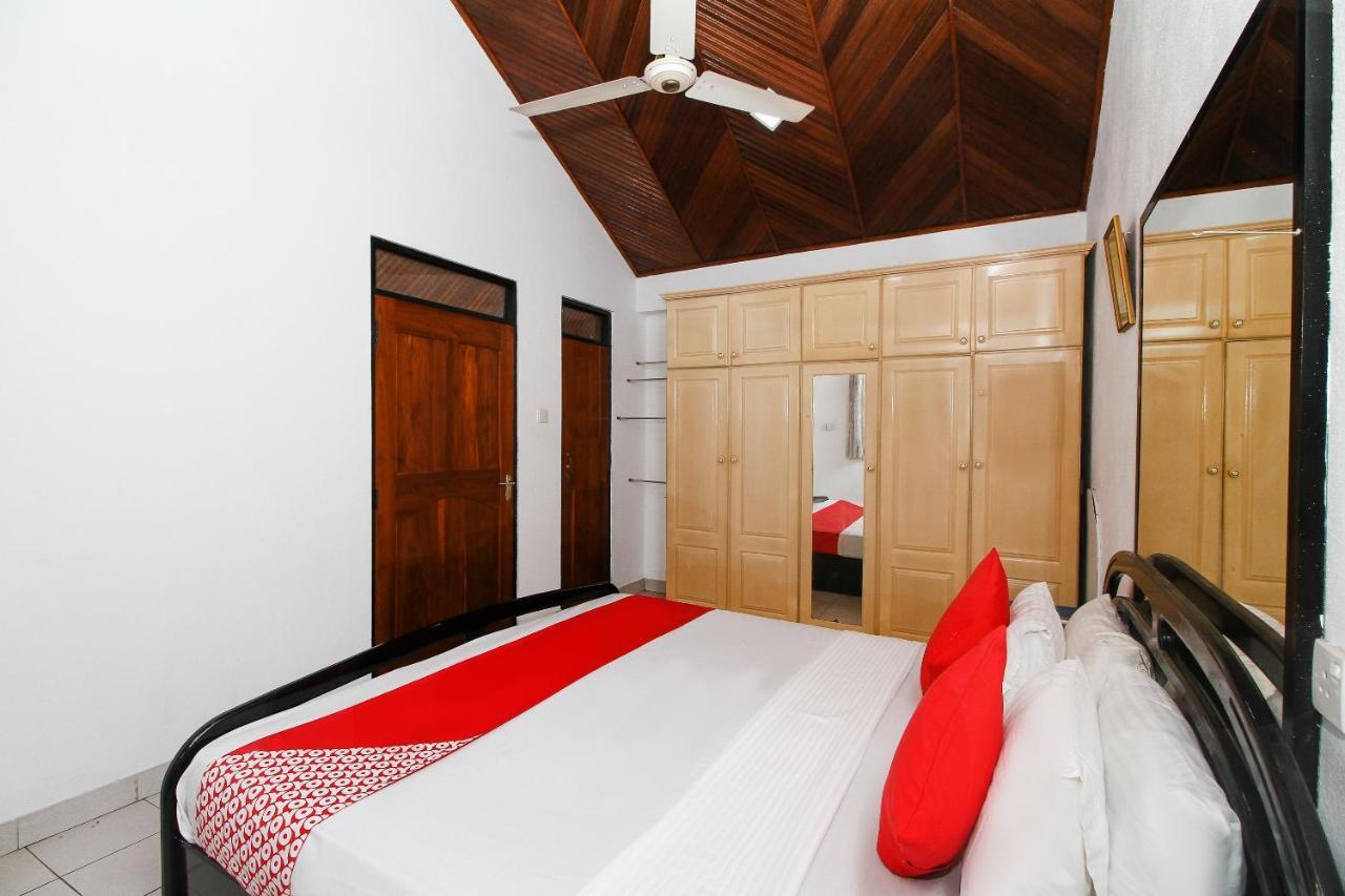Lioni Holidays Villa Negombo Exterior foto