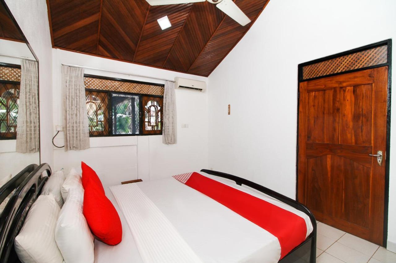 Lioni Holidays Villa Negombo Exterior foto
